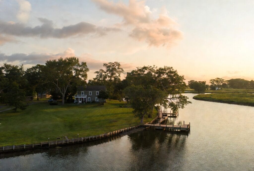 Rural waterfront property in South County near Deale and Shady Side, Anne Arundel County