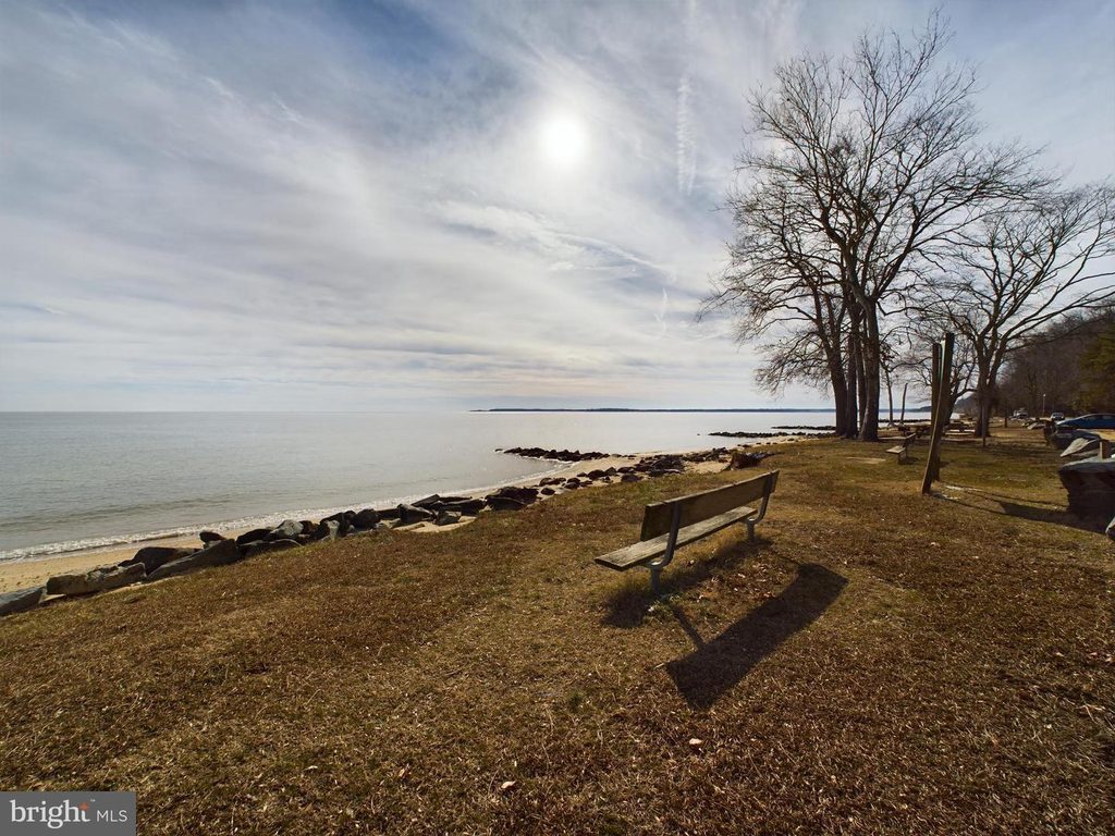 Private Chesapeake Bay beach access for homes for sale in Lusby Maryland through Chesapeake Ranch Estates POA