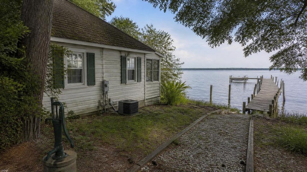 VA loan Southern Maryland older waterfront cottage on the Patuxent River requiring MPR review